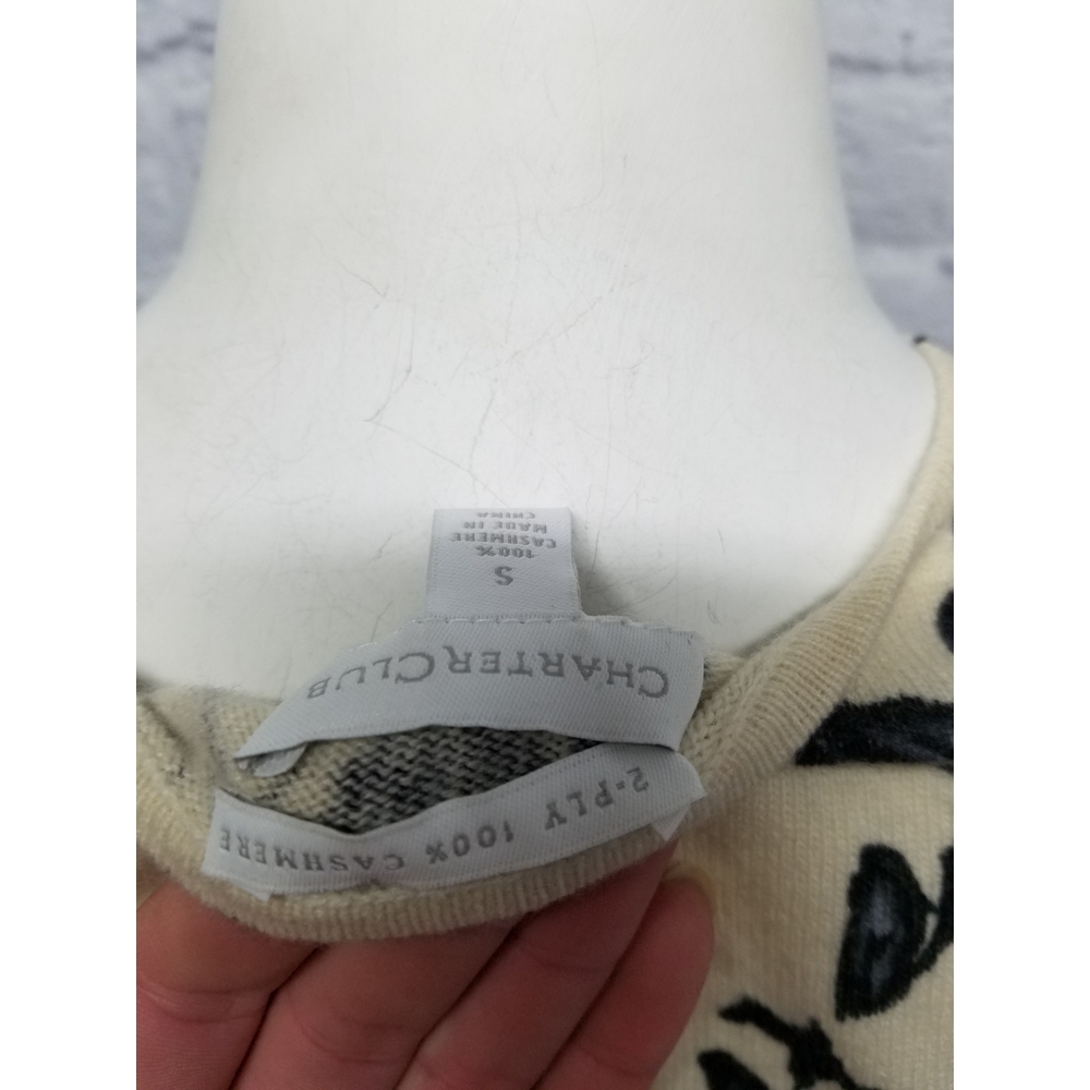 Cashmere Flowered Pattern Sweater - image 4